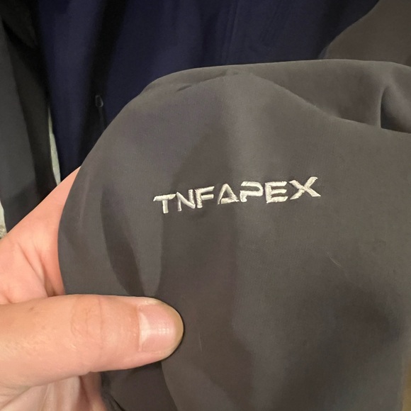 NorthFace Jacket - Picture 3 of 5